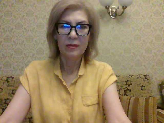 Elegant00Lady live cam on BongaCams