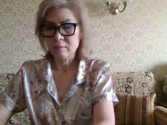 Elegant00Lady live cam on BongaCams