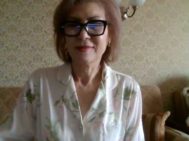 Elegant00Lady