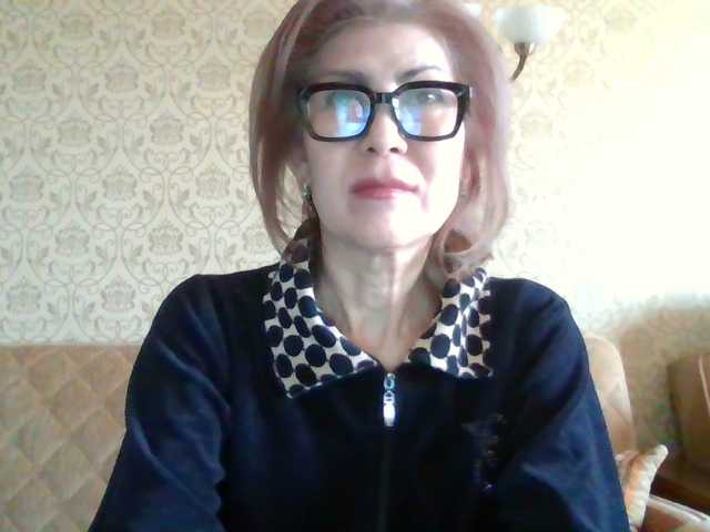 Elegant00Lady's BongaCams show and profile