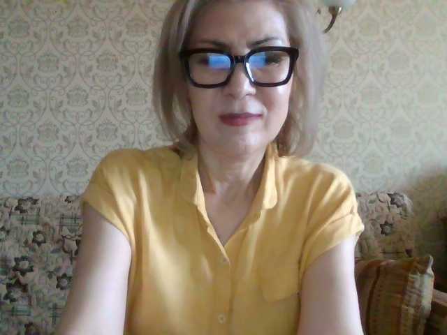 Elegant00Lady