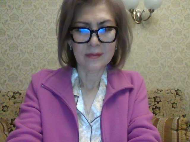 ElegantLady00 live cam preview