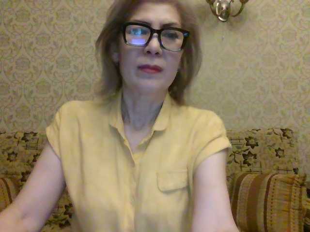 Elegant00Lady live cam on BongaCams