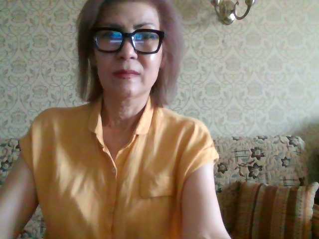 Elegant00Lady live cam on BongaCams