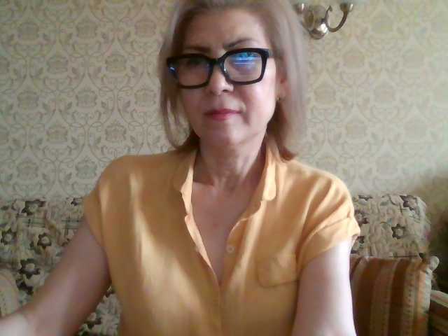 ElegantLady00 live webcam show