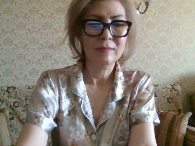 Elegant00Lady live cam on BongaCams