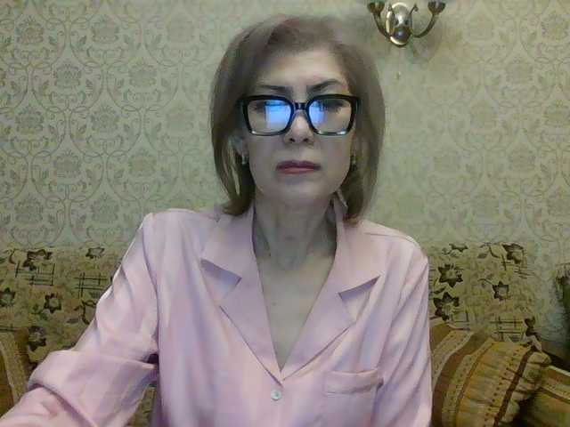Elegant00Lady live cam on BongaCams