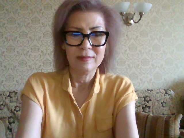 Elegant00Lady