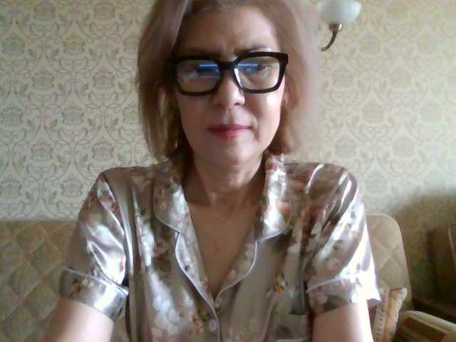 Elegant00Lady