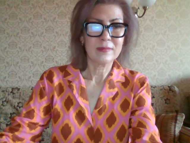 Elegant00Lady live cam on BongaCams