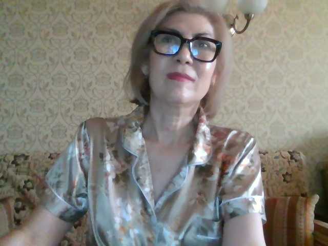 ElegantLady00 live cam