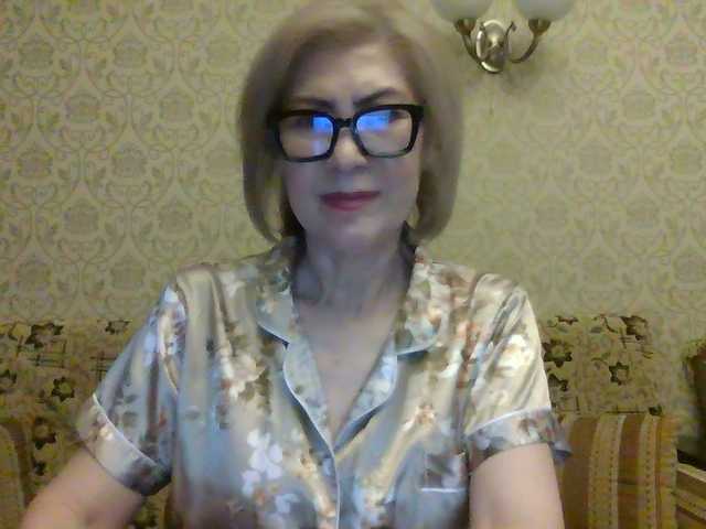 Elegant00Lady live cam on BongaCams