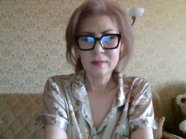 Elegant00Lady live cam on BongaCams