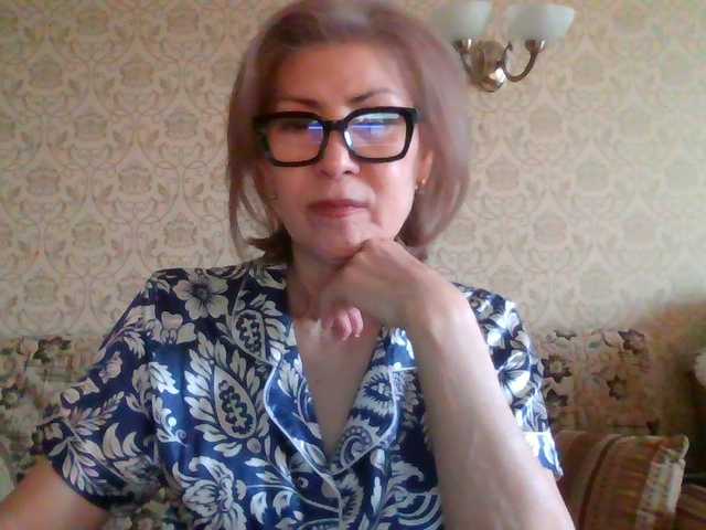 Elegant00Lady