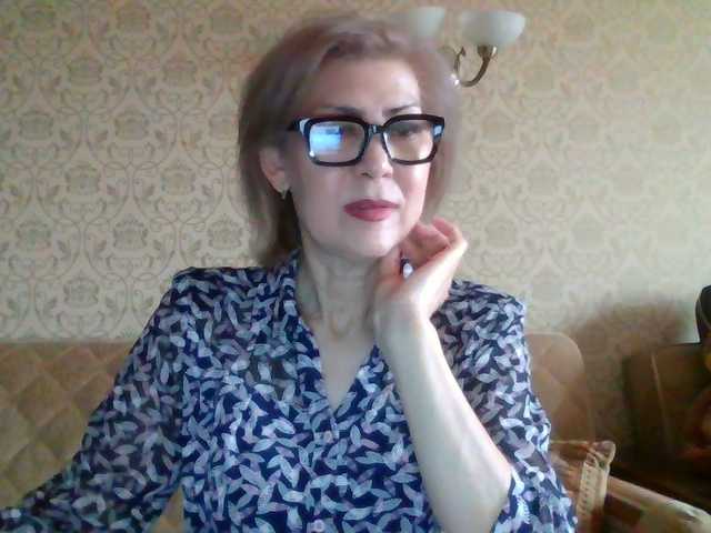 Elegant00Lady live cam on BongaCams