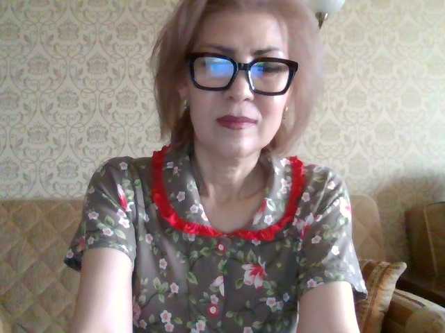 Elegant00Lady