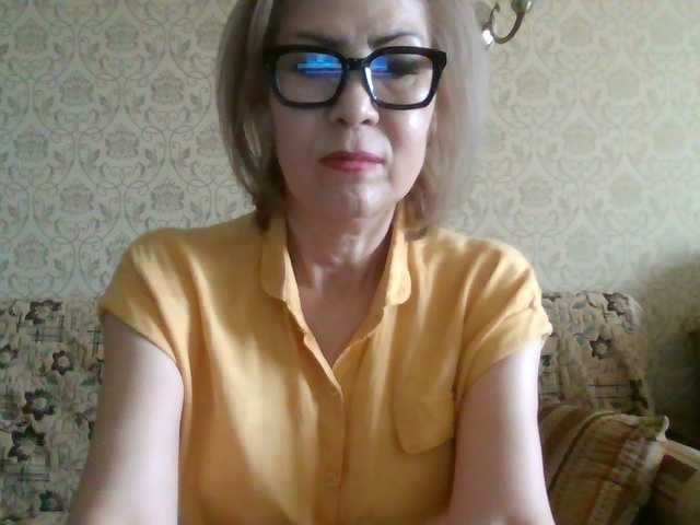Elegant00Lady