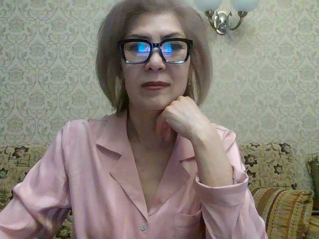Elegant00Lady