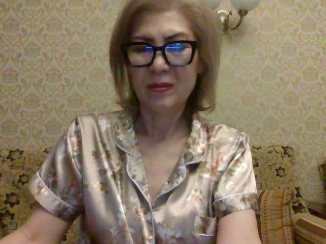 Elegant00Lady