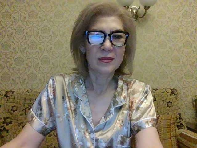 Elegant00Lady live cam on BongaCams