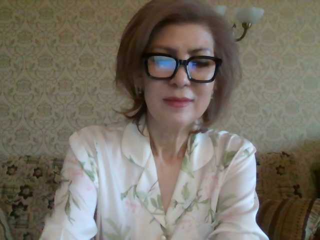 Elegantlady00 live cam