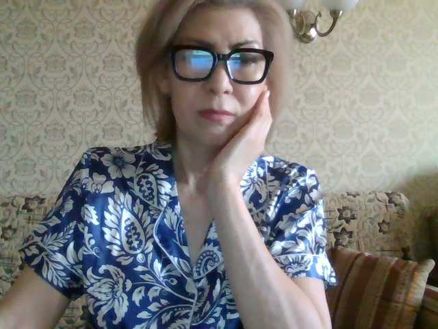 Elegant00Lady