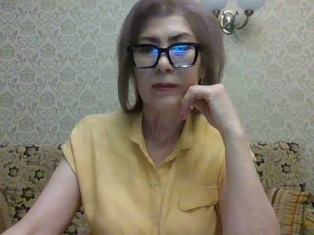 Elegant00Lady