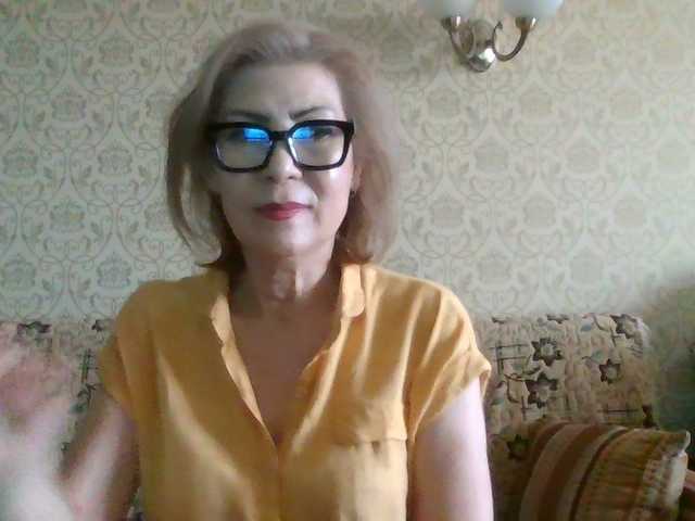 Elegant00Lady
