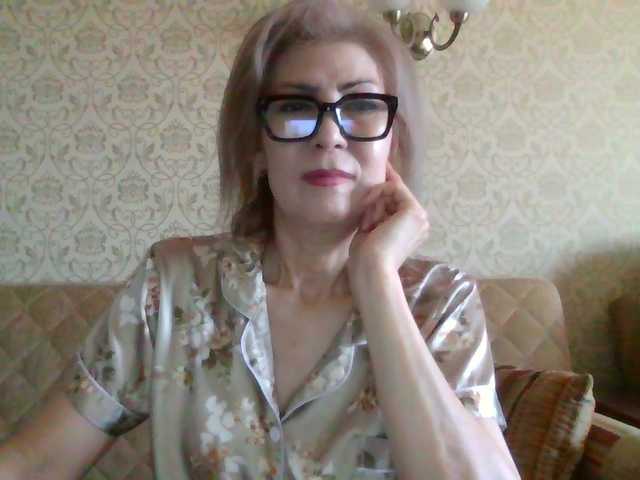 Elegant00Lady live cam on BongaCams