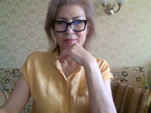 Elegant00Lady