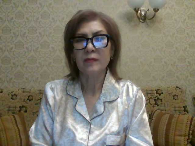 Elegant00Lady live cam on BongaCams