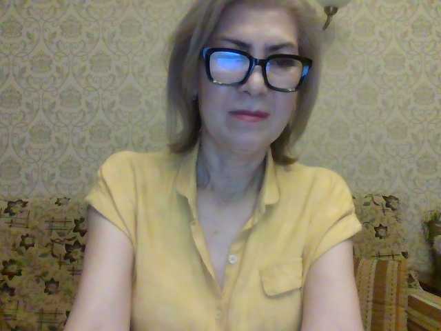 Elegant00Lady