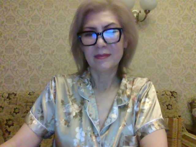 Elegant00Lady live cam on BongaCams
