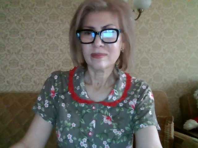Elegant00Lady live cam on BongaCams