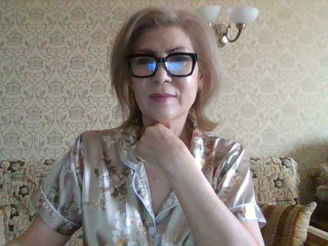Elegant00Lady