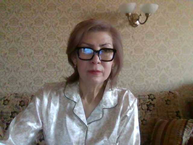 Elegant00Lady live cam on BongaCams