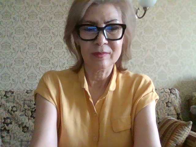 Elegant00Lady live cam on BongaCams