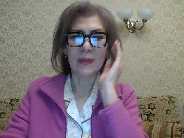 ElegantLady00 live cam preview