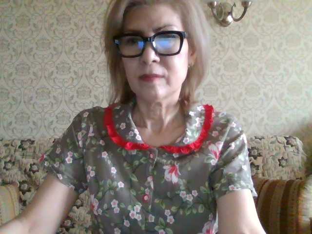 Elegant00Lady live cam on BongaCams