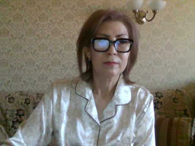 Elegant00Lady live cam on BongaCams