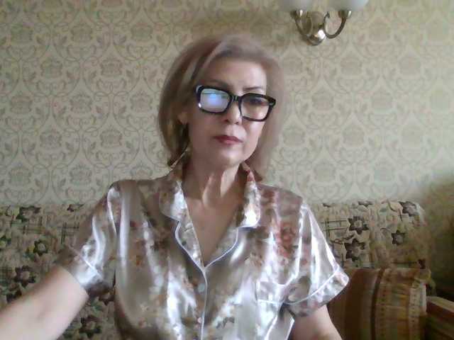 Elegant00Lady