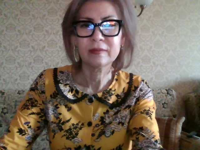 Elegant00Lady live cam on BongaCams