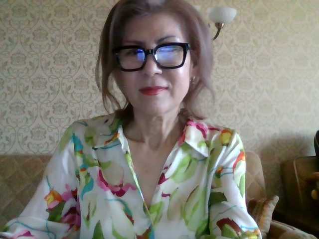 Elegant00Lady's BongaCams show and profile