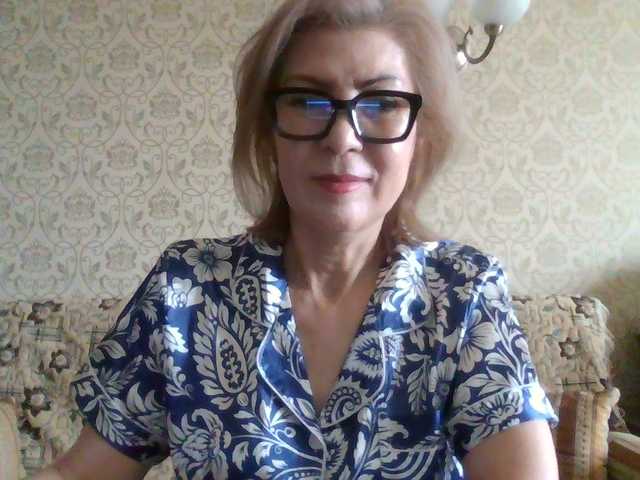 Elegant00Lady live cam on BongaCams