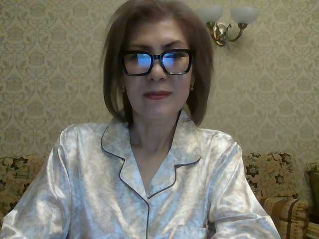 Elegant00Lady