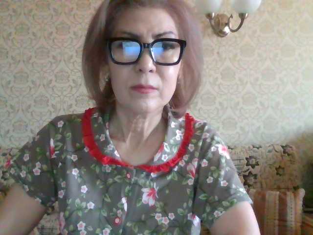 Elegant00Lady live cam on BongaCams