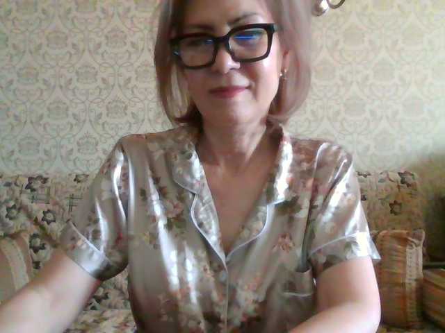 Elegant00Lady