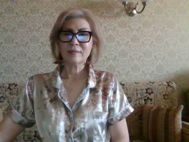 Elegant00Lady live cam on BongaCams