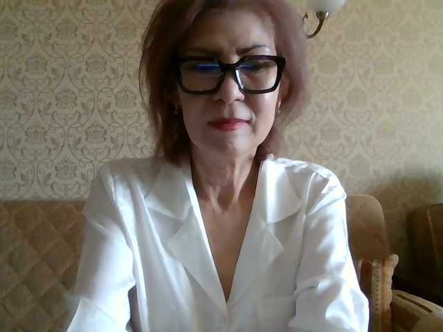 Elegant00Lady's BongaCams show and profile