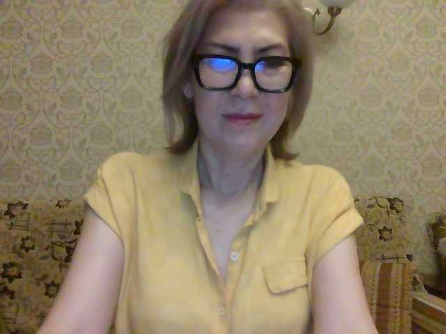 Elegant00Lady